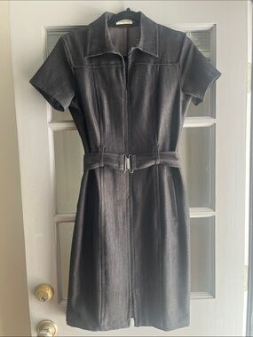 Classic Short-Sleeve Dark Denim Belted Zip Front Dress